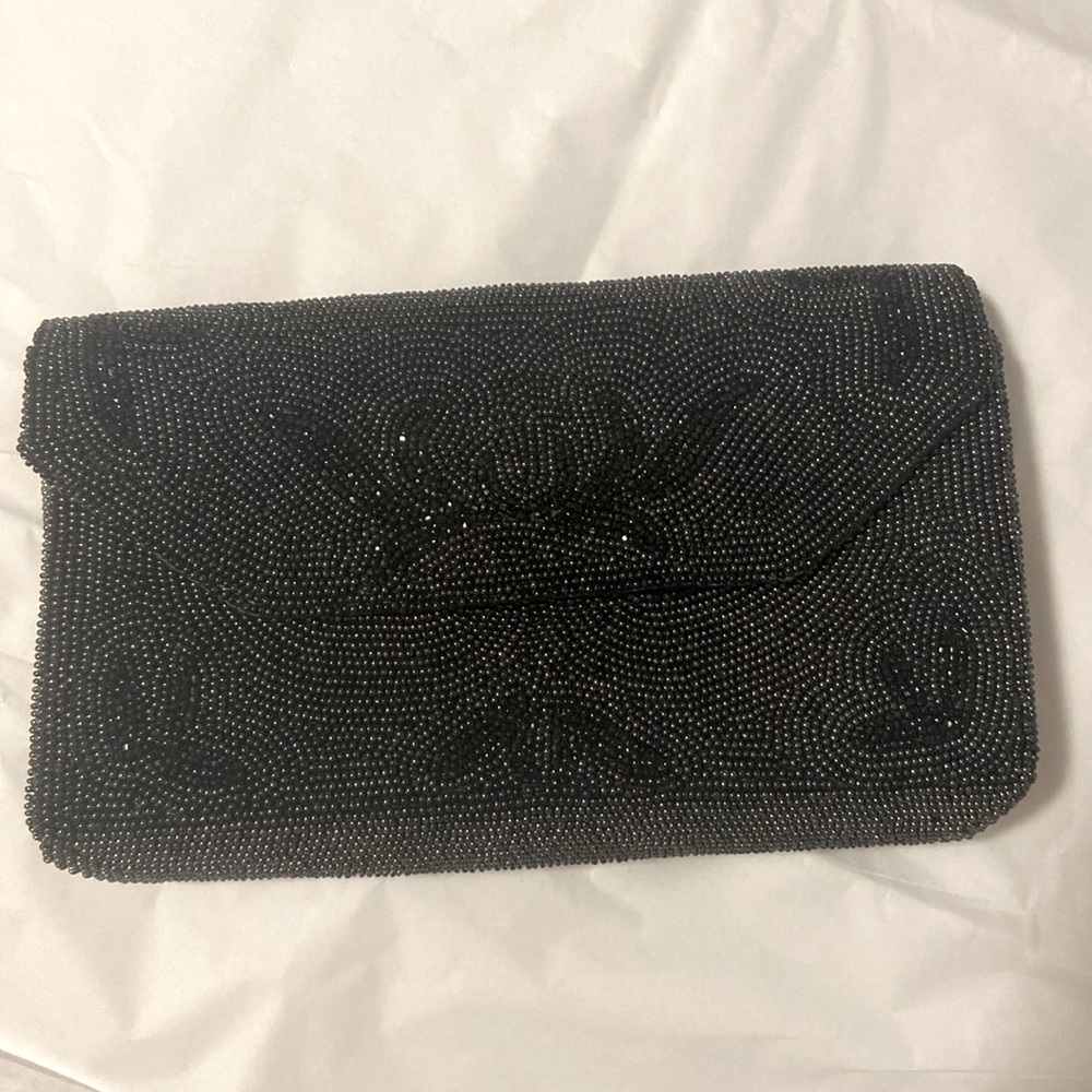 Handbeaded vintage clutch from Belgium